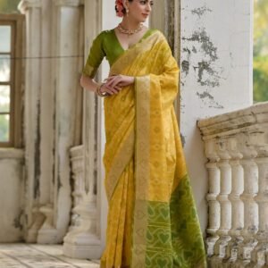 Women Yellow Art Silk Handloom Saree